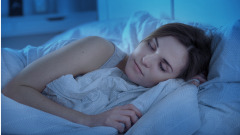 10種睡眠壞習慣最傷身你睡對了嗎(图)