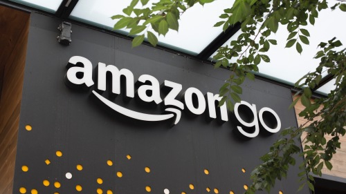 亞馬遜（Amazon）對中國賣家的封殺大潮震驚中國跨境電商。