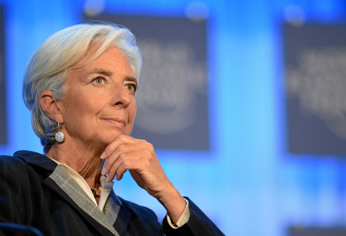川普减税推动投资IMF上调全球经济增长率