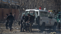 救护车载炸药阿富汗自杀式攻击伤亡惨重(图)