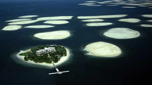 迪拜「外星人建的世界島」的沉沒