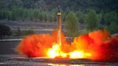 朝鮮射彈炸自己墜落20萬人城市(圖)