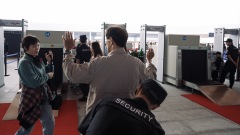 習近平南巡出怪象警察公務員扮顧客捧場(組圖)