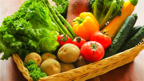 每10天左右选一天进行以果蔬为主的饮食，定期让肠道休息。