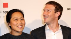 被罵太醜出身難民家庭的她憑何征服全球第三大富豪(圖)