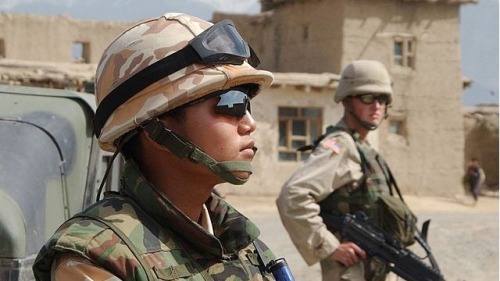 韩国军人参加阿富汗“持久自由行动”