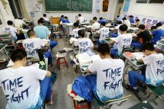 受疫情波及大陸高考延期一個月舉行(圖)