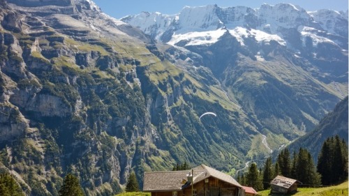 瑞士阿尔卑斯山风光。