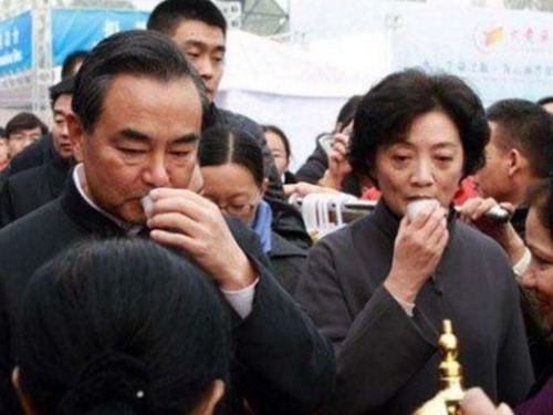 傳中國外交部長王毅妻子被加國拒發簽證
