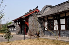 睡觉时腾空而起的古代奇人(图)