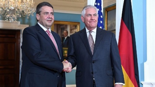 德國外長西格馬．加布裡爾與美國國務卿蒂勒森