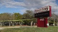 枪击案后佛州高中将分阶段重新开学(图)