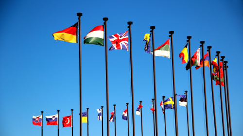 全世界196个国家，没有一个国旗是“紫色”的
