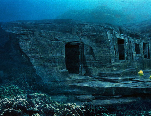 百慕大三角海底石头建筑。