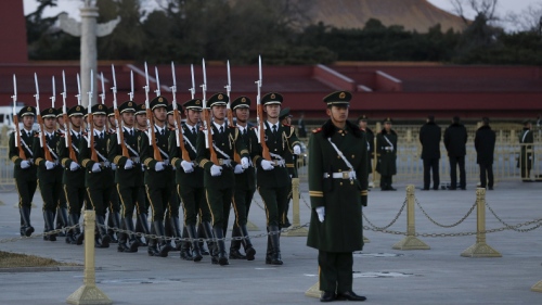 2018年1月1日起，武警天安门国旗护卫队番号取消，整体转隶军方三军仪仗队。