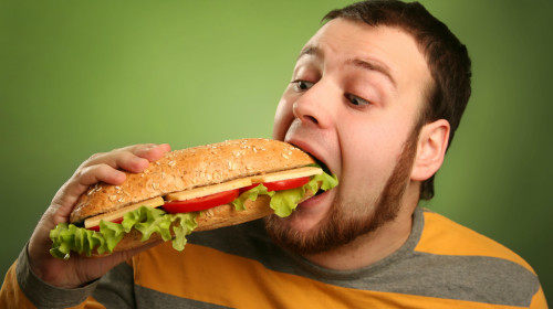 很多疾病都因吃得过饱所致，饮食有节，是健康身体的前提之一。