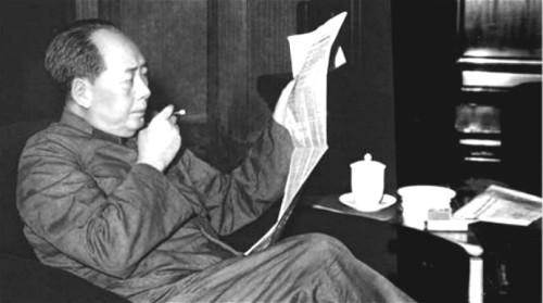 在《五七一工程纪要》中，毛泽东被林立果等人称为B52。