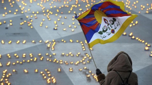 2008年3月21日瑞典斯德哥爾摩有人抗議中國打壓西藏人示威。