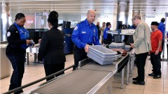 美國機場安檢又一新規曝光(圖)
