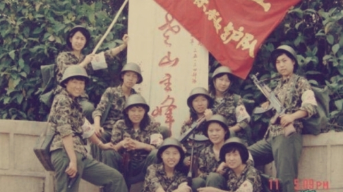 参加越战的女兵。