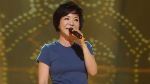 南韓女歌手崔辰熙