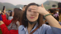 翻白眼事件兩個女記者近況曝光(圖)