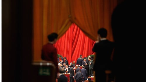 近年来，中共官员贪腐淫乱，跑官要官的丑闻频被曝光。图为示意图。( 图片来源：Getty Images)