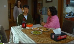 譚醫生道歉出賣了人們的安身之權(圖)