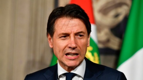 義大利總理孔蒂稱，義大利政府拒絕因中共肺炎疫情而暫時中止申根協議。