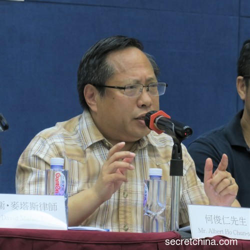 香港支聯會主席、人權律師何俊仁