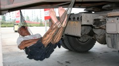罕見卡車司機大罷工背後內情和可怕後果(圖)