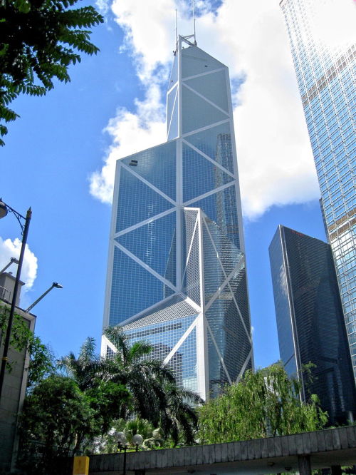 香港中环中银大厦——贝聿铭设计。