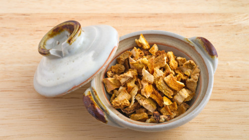 陳皮茯苓茶的功效為健脾、燥濕、化痰。