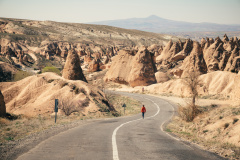 世界「怪坡」之謎自行上坡的奇異現象(圖)