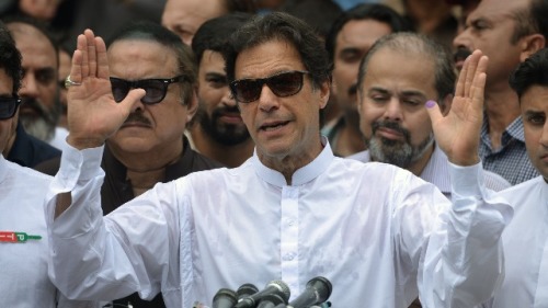 巴基斯坦新總理前板球明星伊姆蘭汗