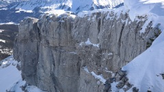 遭外星人杀9登山者死于“强大未知力量”(图)