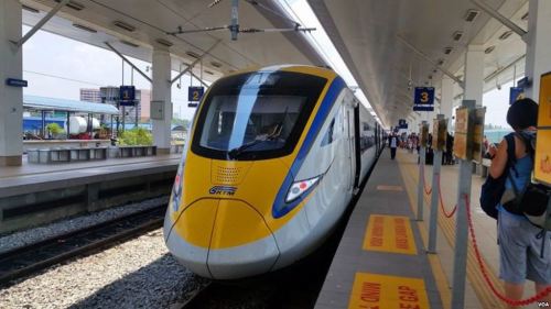 馬來西亞現有鐵路的火車車廂大多是中國公司製造的。