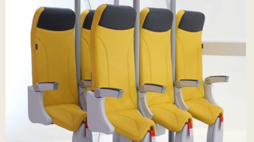 飞机座椅为何大多没对齐窗户？原来是这原因