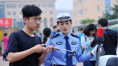河北15歲少年上網看資訊竟遭公安查處(圖)