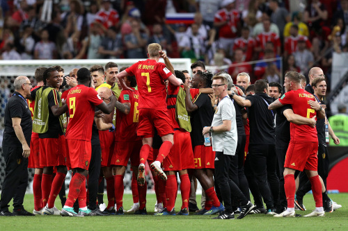 2018年7月6日，比利時國家足球隊2：1擊敗巴西，挺進4強。
