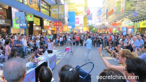 西洋菜街行人专区的最后一个周末，将成为香港心中的回忆