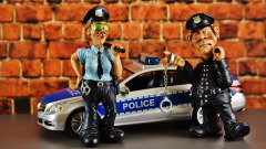 小孩打電話善警上門來(圖)