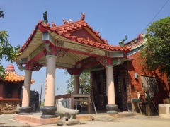 民间传奇：代收包裹的土地公(图)