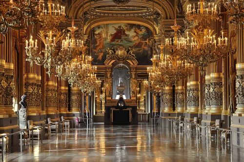 巴黎歌剧院展览大厅。