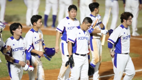 全由职棒球员组成的韩国队在昨晚以2：1败给台湾队。（图片来源：中央社）