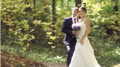美國教授郵購俄羅斯新娘婚後被坑慘了(圖)