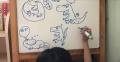 勇抗病魔10歲小女孩用恐龍畫出對生命的熱愛(視頻)