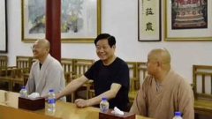 习六次批示无果震怒赵正永冒雨赴寺院烧香(组图)