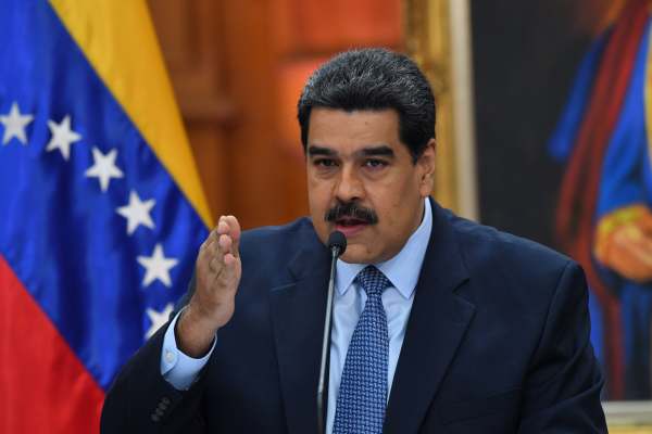 委內瑞拉馬杜洛政府將停電歸咎於美國發動「網路攻擊」、反對派「暗中破壞」和「恐怖主義」。