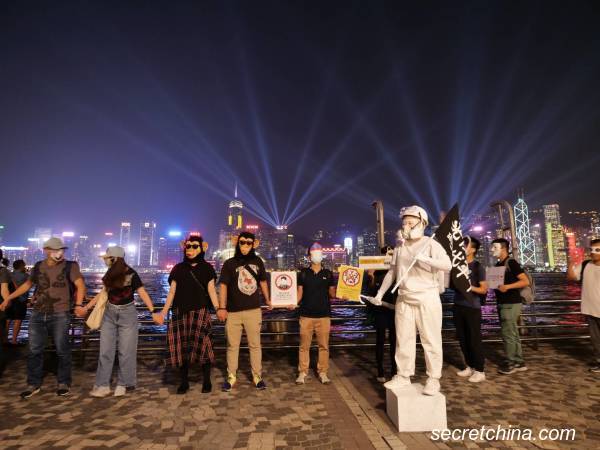 香港运动延烧大陆人发声为何那么难？